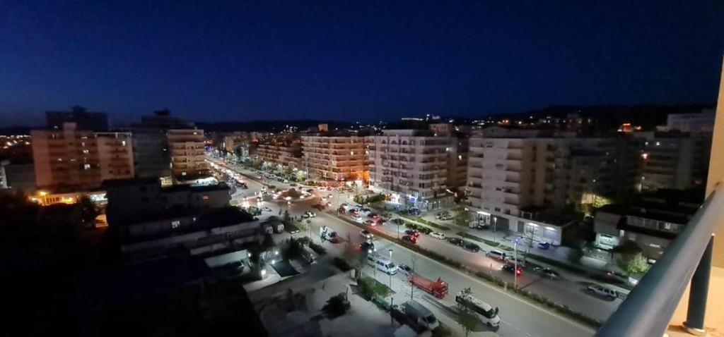 Vlorë The Place מראה חיצוני תמונה