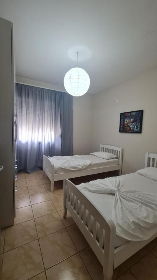 Vlorë The Place מראה חיצוני תמונה