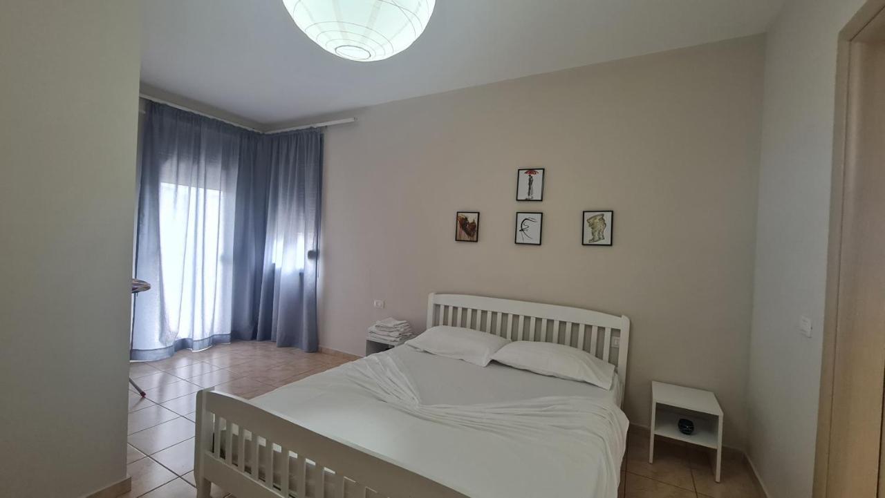 Vlorë The Place מראה חיצוני תמונה